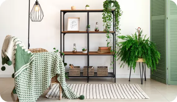 pokój z zielonymi akcentami